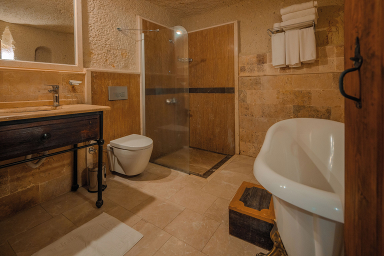 Bathroom 5, Aydinli Cave House, Nevşehir