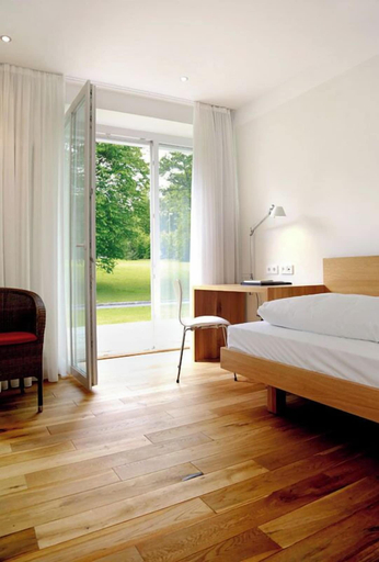 Bedroom 4, B&O Parkhotel, Rosenheim