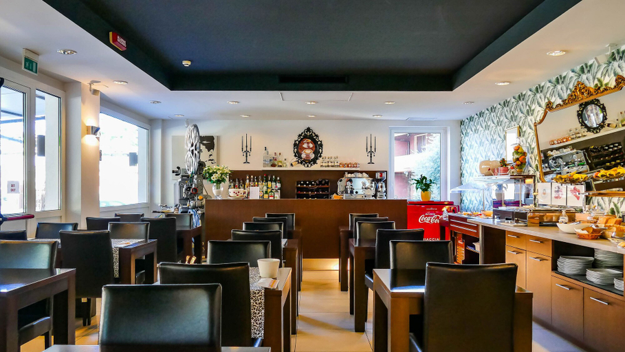 Food & Drinks 5, Benaco, Verona