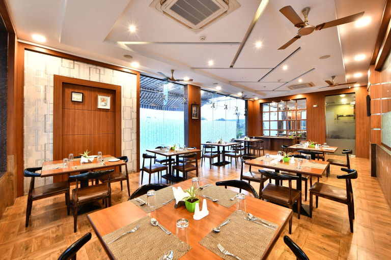 Food & Drinks 5, Click Hotel Sagar Plaza Chakan, Pune, Pune