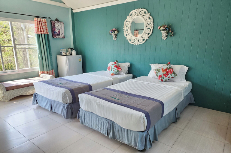 Bedroom 25