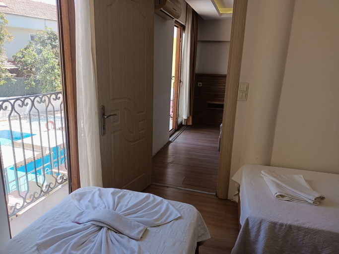 Bedroom 2, Hotel Barlas Fethiye, Fethiye