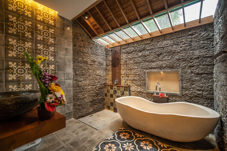 Bathroom 4, Ananda Ubud Resort, Gianyar