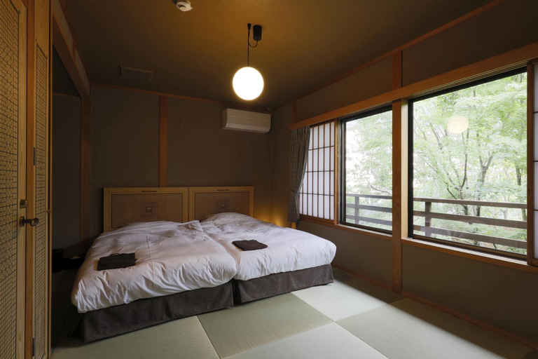 Bedroom 24