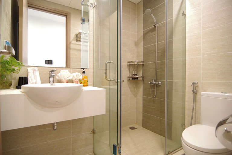 Bathroom 3, NVT Housing - Vinhomes Ocean Park Apartment Hanoi, Gia Lâm
