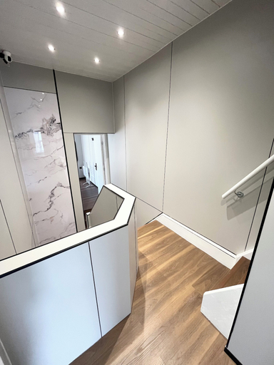 Others 3, OYO Welsh Holiday Accommodation - Modern Stay, Pembrokeshire