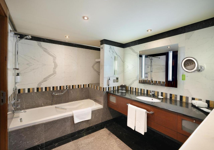 Bathroom 5, Al Ain Rotana, Al Ain