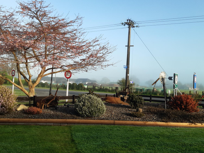 Others 5, Denchys B&B, Matamata-Piako