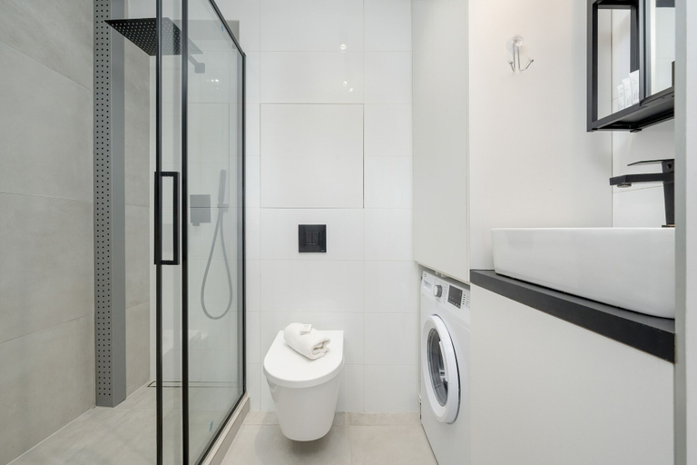 Bathroom 2, White Studio With Balcony by Renters, Środa Śląska