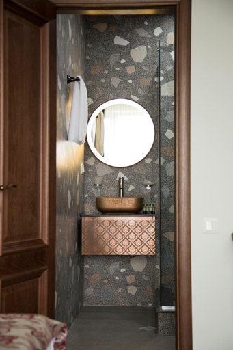 Bathroom 3, Phazisi Hotel, Tbilisi