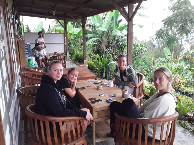 Food & Drinks 4, Bromo Tanjung, Probolinggo