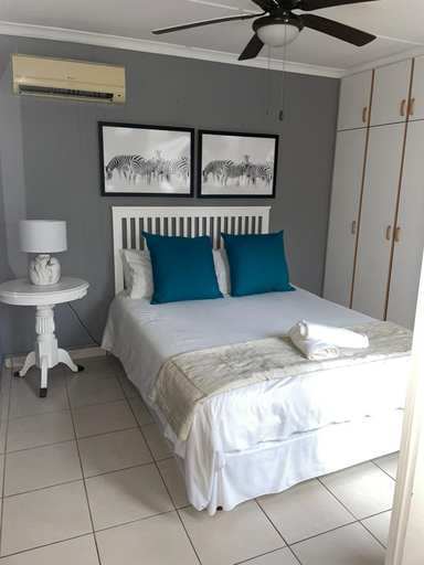 Bedroom 2, Bougainvillea, eThekwini