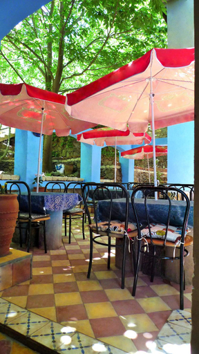 Food & Drinks 5, Zaratoustra, Al Haouz