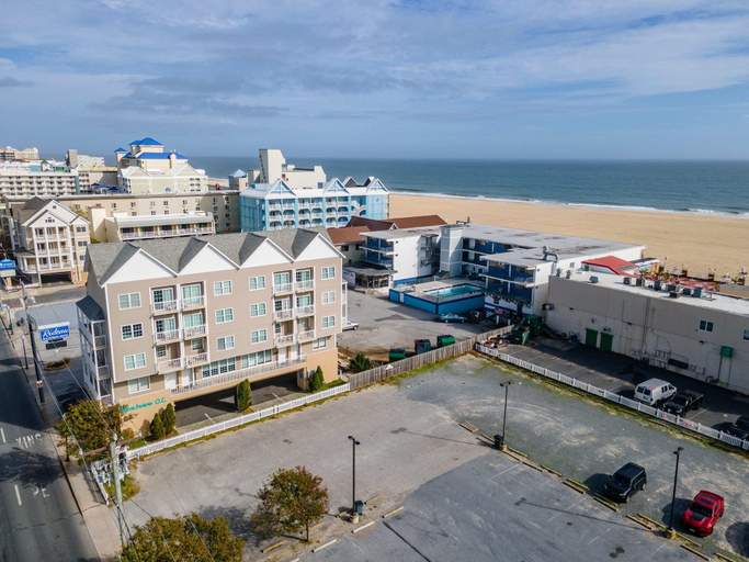 Exterior & Views, OCHG Beachviews, Worcester