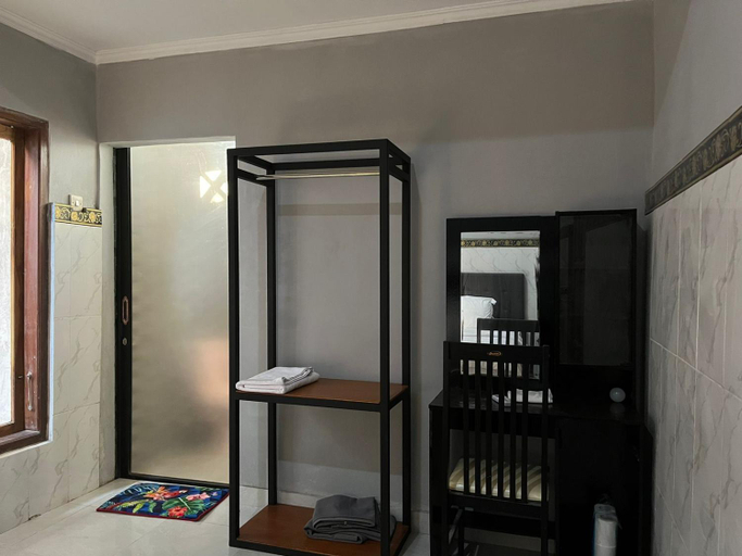Others 3, Putri Malu Residence Guest House, Buleleng