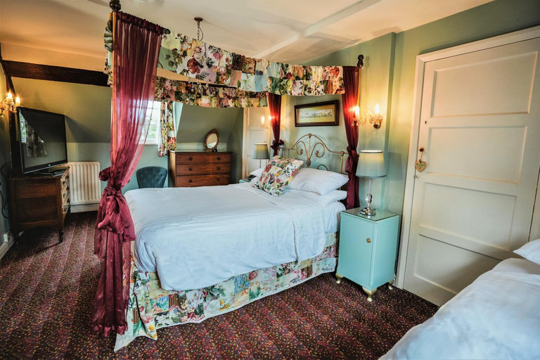 Bedroom 2, Hundred House Hotel, Shropshire