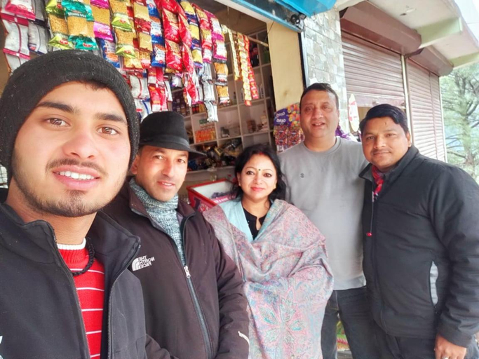 Others 5, Bhandari Cottages, Tehri Garhwal