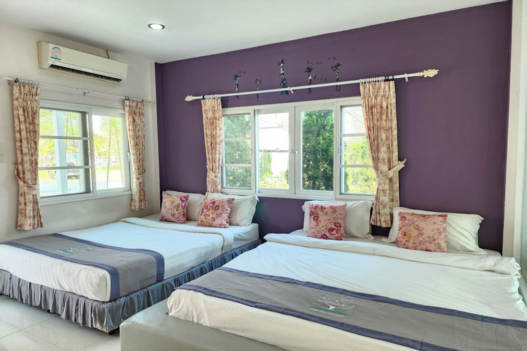 Bedroom 23