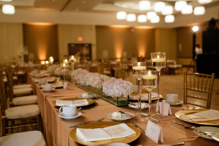 Food & Drinks 5, I Hotel and Conference Center - Champaign, Champaign