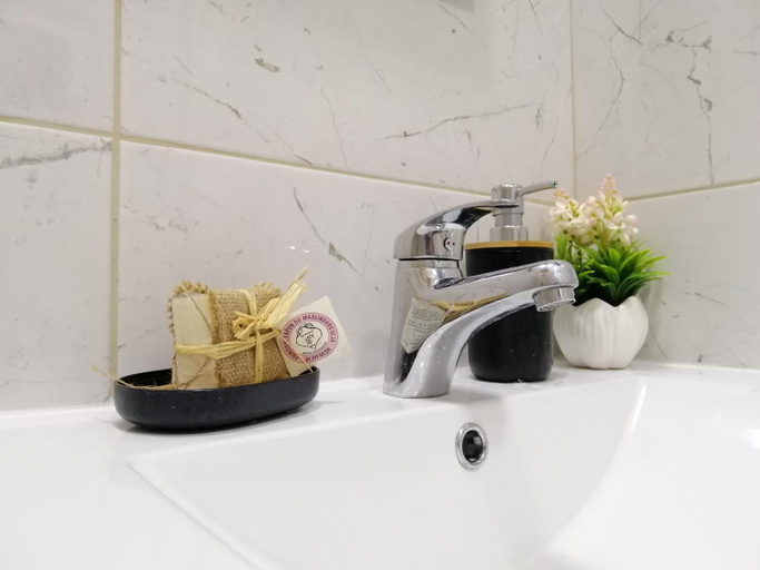 Bathroom 2, Apartmani RUNOLIST