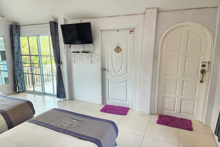 Bedroom 16