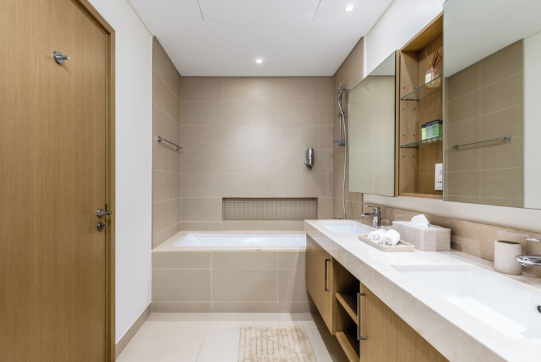 Bathroom 4, Waves - Spectacular Seaside Retreat Apt With Views, Dubai