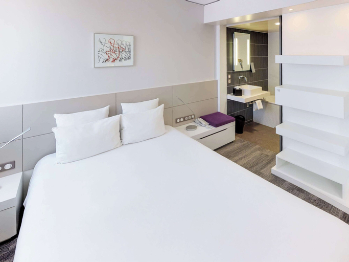 Bedroom 9