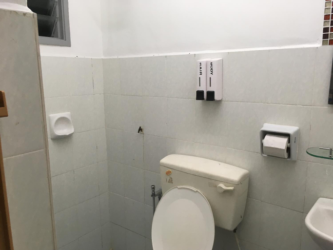 Bathroom 2, Permata Impian Homestay, Sepang