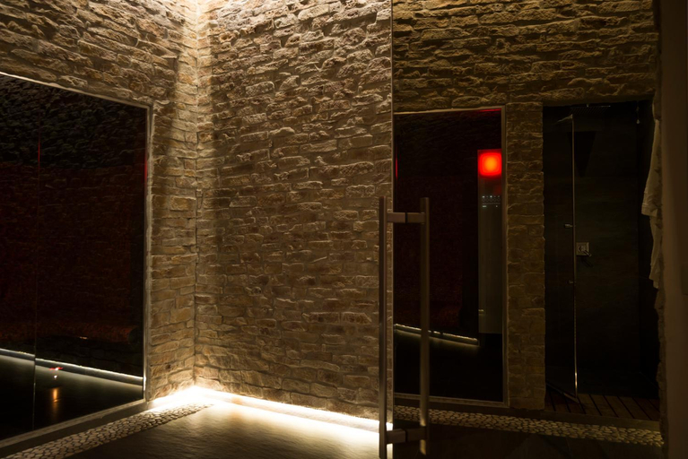Sport & Beauty 2, Foro Carolino S&B, Napoli