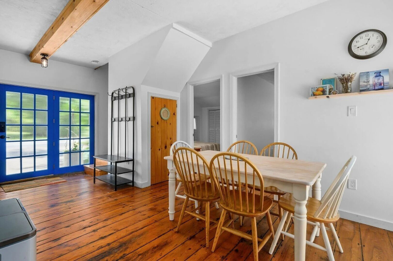 Others 4, Fleetwing Guest House, Barnstable