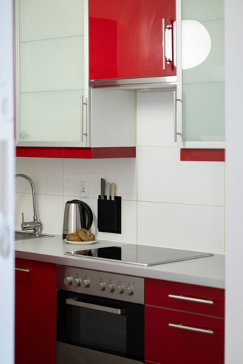Others 5, Cozy Apartment With Balcony by Renters, Warsaw