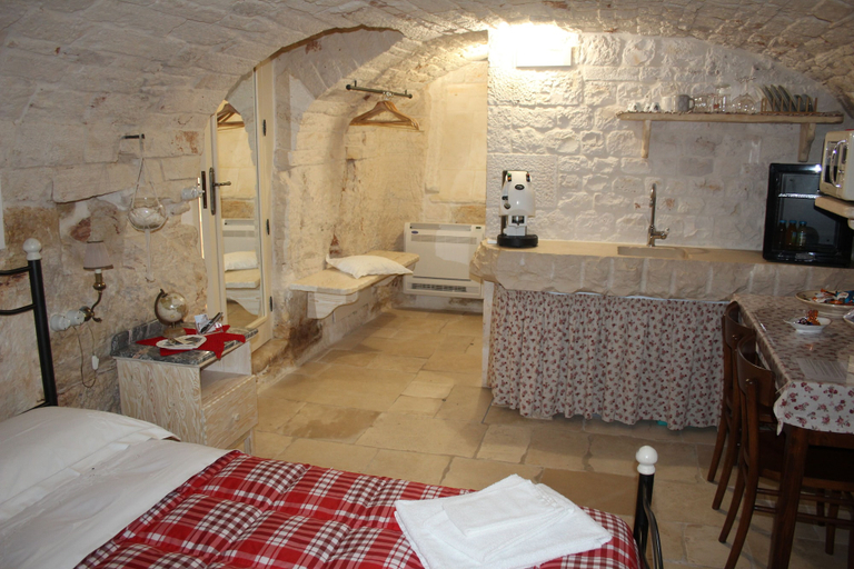 Bedroom 2, Trulli Occhi di Pietra, Bari