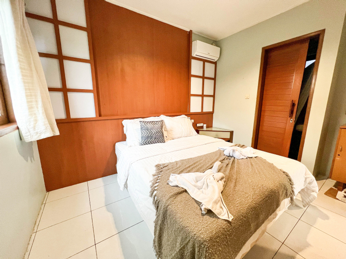 Bedroom 12