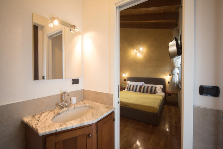 Bedroom 3, B&B Al Sentiero, Verona