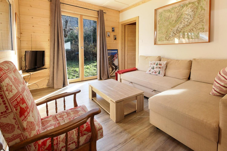 Others 2, Le Petite Chalet Tourmente, Haute-Savoie