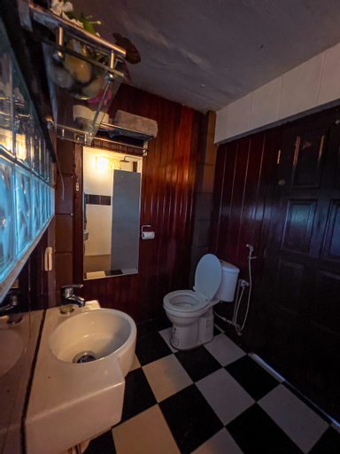 Bathroom 9