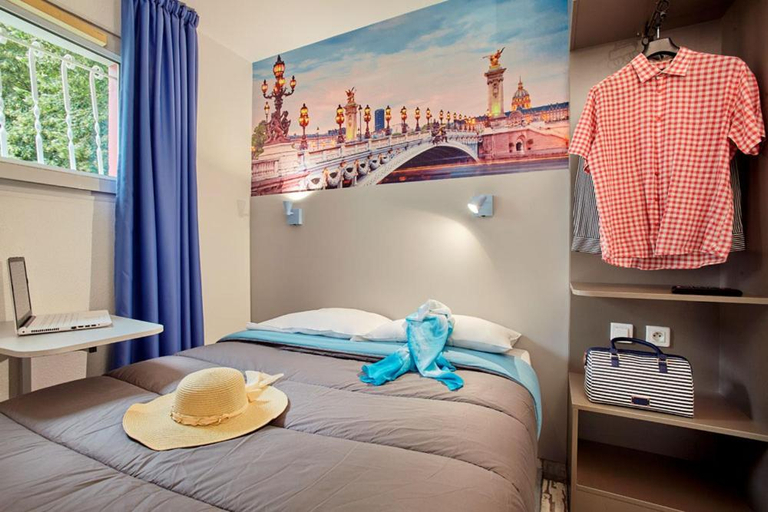 Bedroom 2, Welcomotel les Mureaux, Yvelines