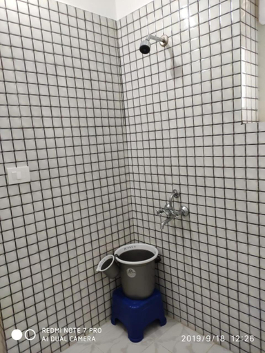 Bathroom 2, THE HIMALAYAS GUEST HOUSE, Kangra