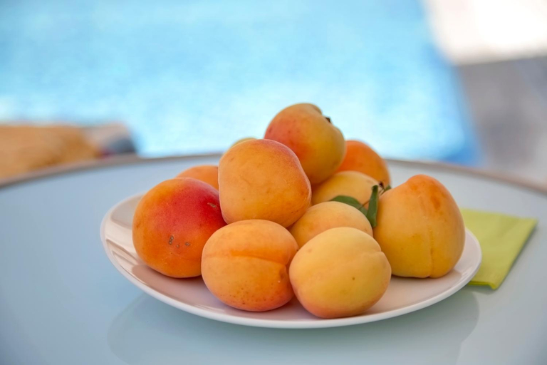 Food & Drinks 5, Seaview Luxury Villa Jacuzzi & Pool! 2 Min Beach