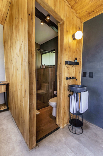 Bathroom 4, Fuga Neusa, Tausa