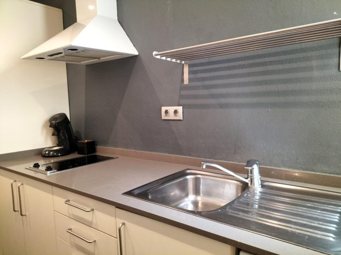 Others 5, Apartamentos Liceu by gaiarooms, Barcelona