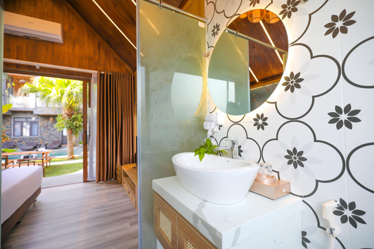 Bathroom 3, Tam Coc Serenity Hotel & Bungalow, Hoa Lư