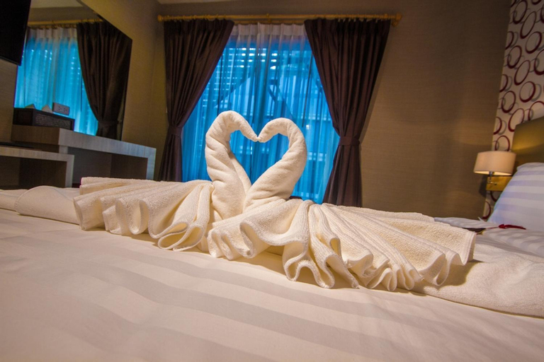 Bedroom 3, Retro 39 Hotel, Wattana