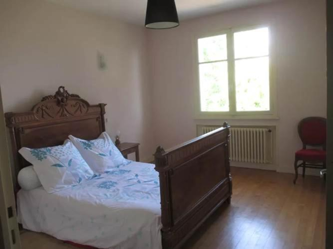 Bedroom 3, LE PERTHUIS, Saône-et-Loire
