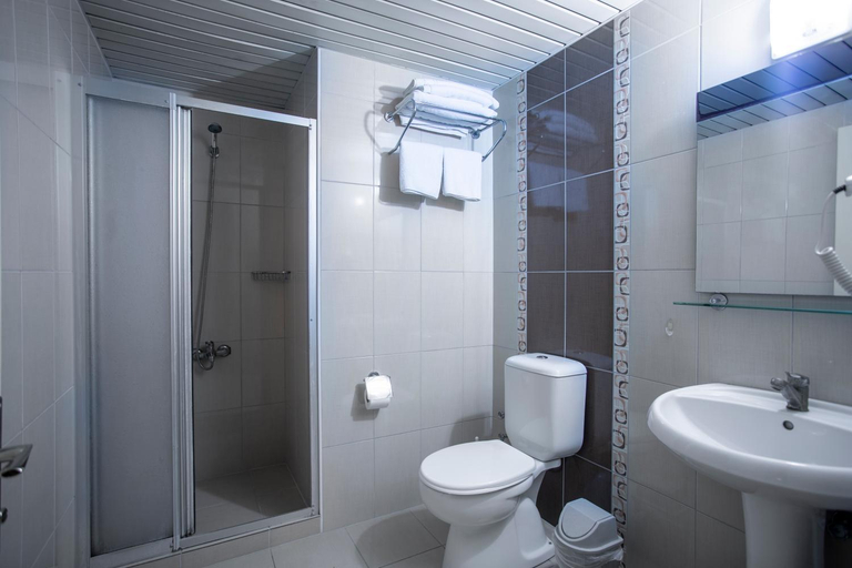 Bathroom 4, Angora Apart Hotel, Alanya