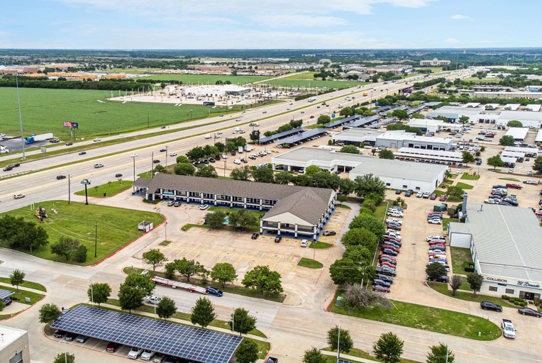 Exterior & Views 2, Days Inn by Wyndham McKinney, Collin