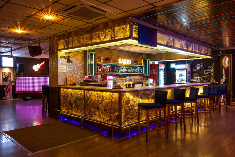 Food & Drinks 5, Treebo New Rockwell Vivek Vihar, Jaipur