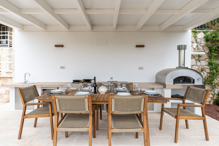 Food & Drinks, Villa L'Arco in Col with jacuzzi tub, Brindisi