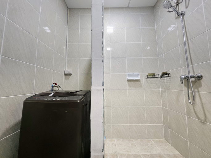 Bathroom 3, View Talay 5 - Beachfront Ocean View - High Floor & Huge Pool, Pattaya