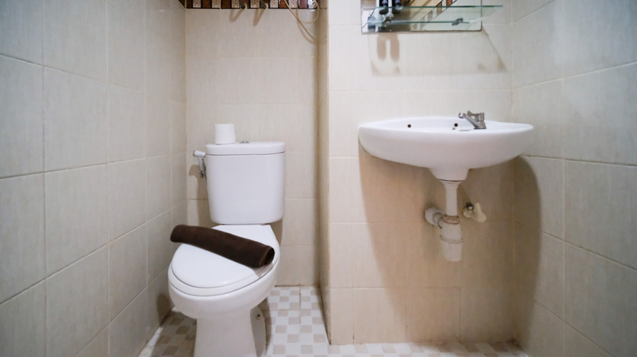 Others 5, Comfy 2BR at Taman Melati Surabaya Apartment By Travelio, Surabaya
